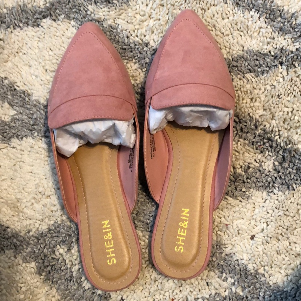 Pointed Toe Dress Shoes
